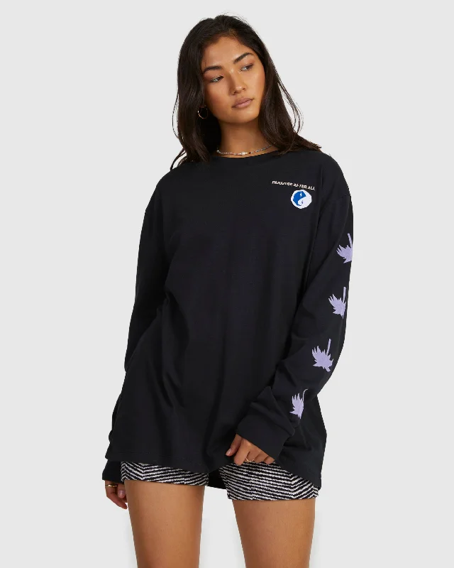 Womens Paradise Relaxed Long Sleeve T-Shirt